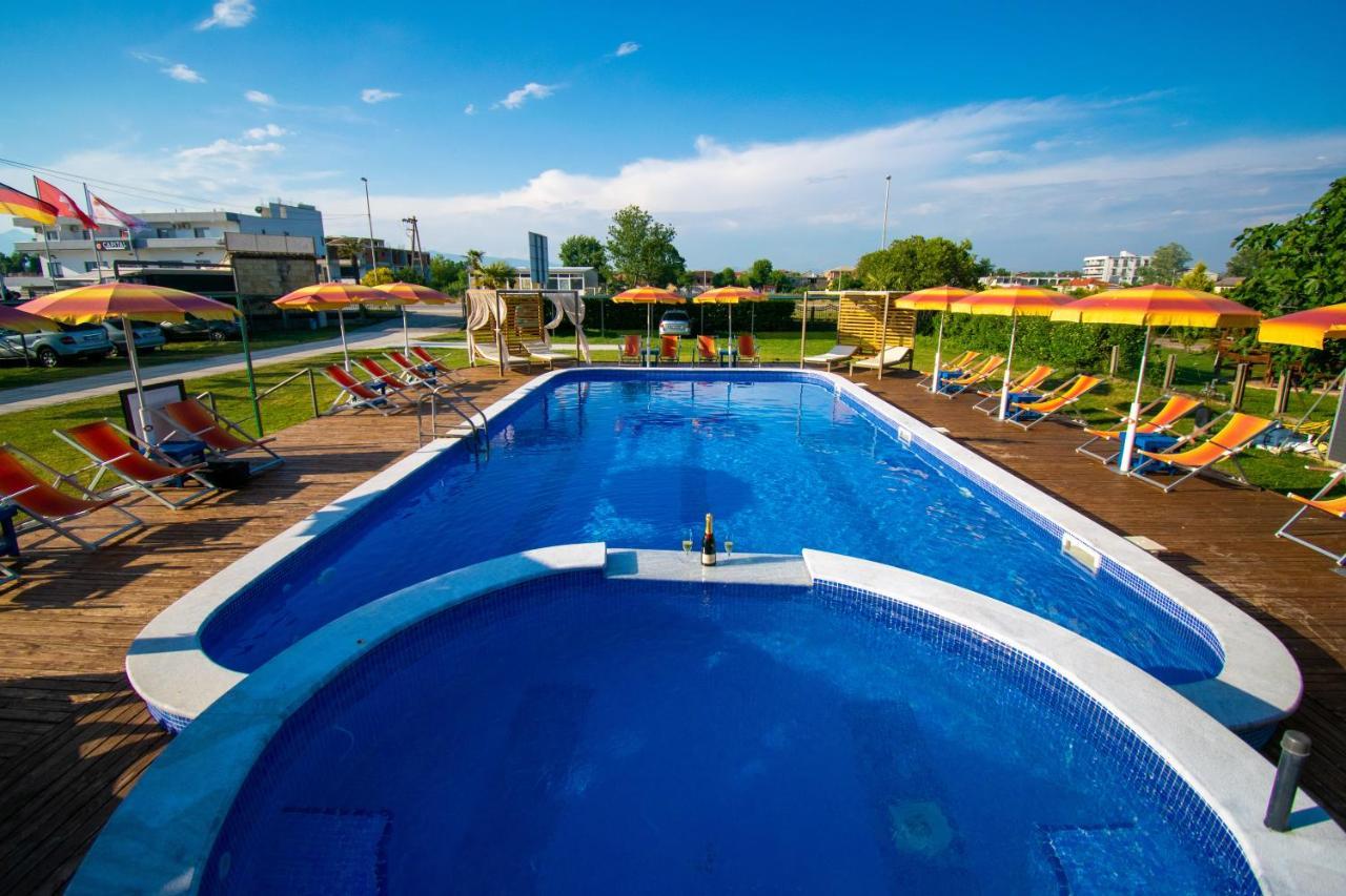 Ethno Village Giovanni Trade Улцинь Экстерьер фото